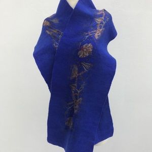 🧜‍♀️SOLD🧜‍♀️ silk and wool scarf